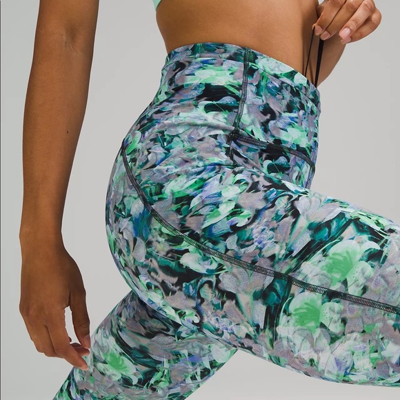 New Lululemon Swift Speed High Rise Crop 21” - Picture 3 of 10